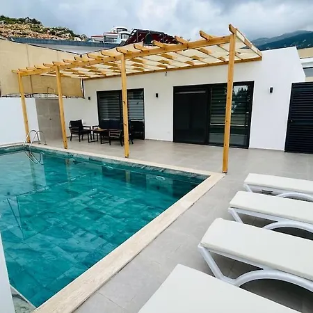 Kovuk Villalari-villa Selin Private Pool And Jacuzzi Uzumlu (Mediterranean)